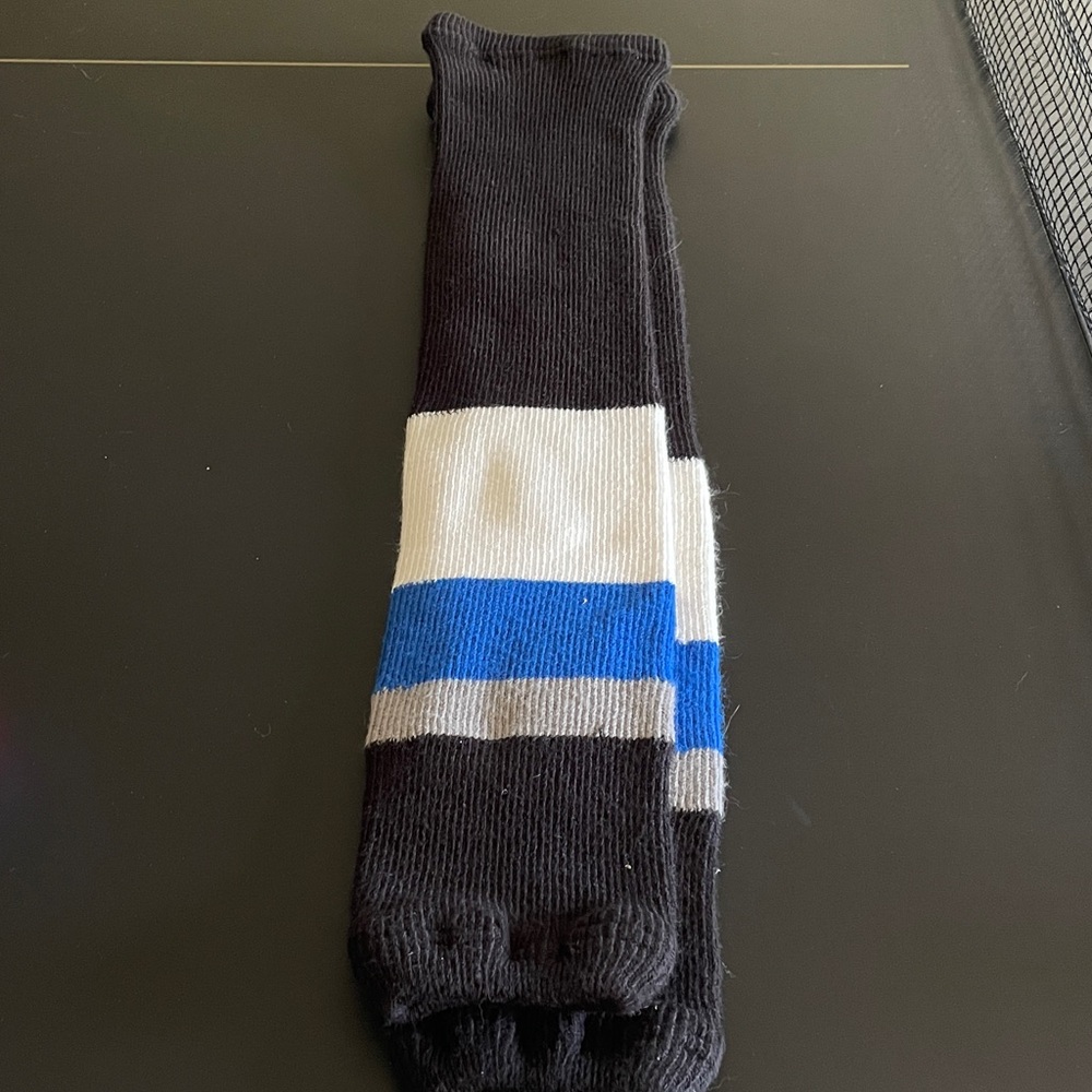 26 Inch Intermediate Hockey Socks - Picture 2 of 3